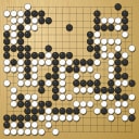 Board position at the end of game EGC 2004 - Round 4 - Game 1: Hong-pok Yi vs Alexandr Dinerstein