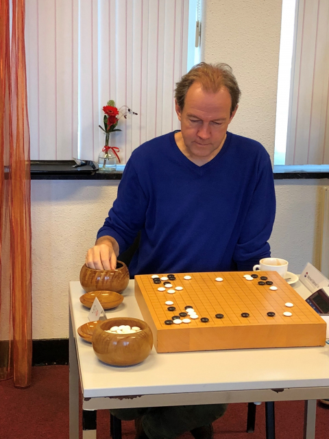Interview with Michiel Eijkhout, author of the book Close Encounter with the Middle Game
