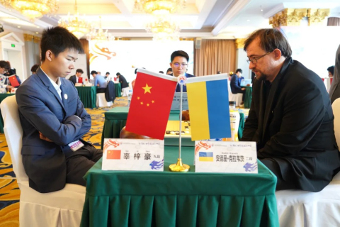 Andrii Kravets 2p at the Nanyang Cup - World Weiqi Masters Championship